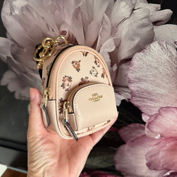 NEW COACH Mini Court Backpack Bag Charm With Rosette Print NWT - Picture 9 of 9